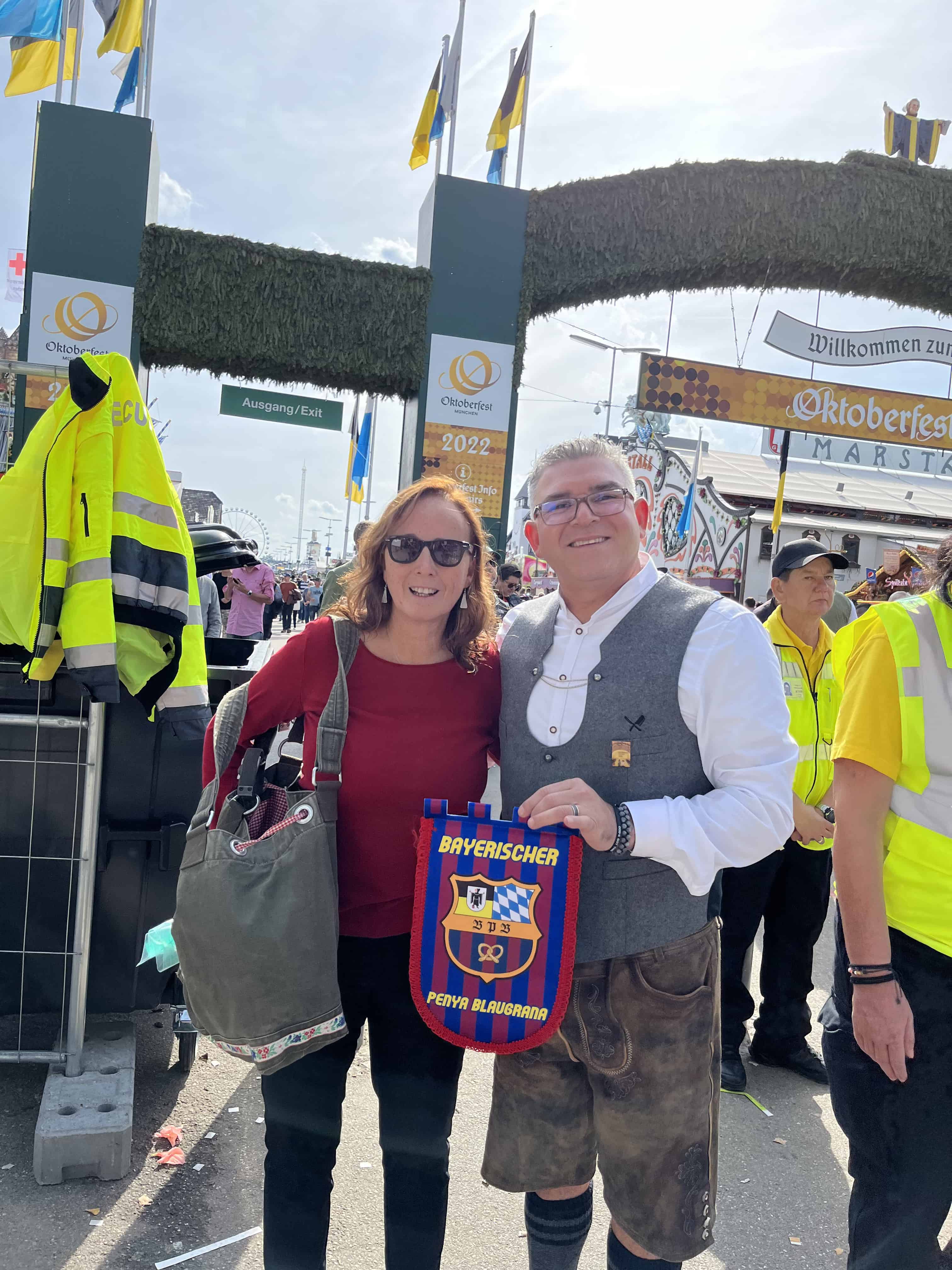 Photo with President of Munich Penya